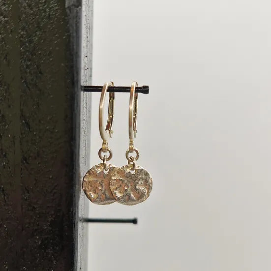 Boucles d'oreilles en argent et rond martelé