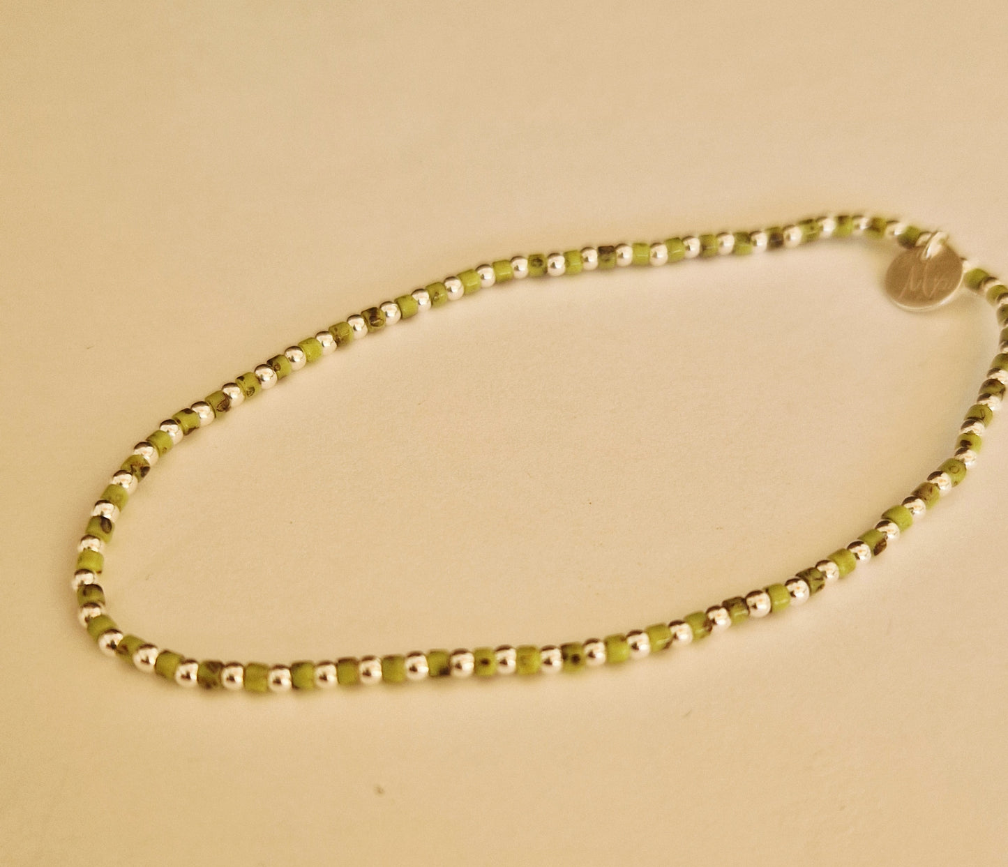 Le bracelet 1,8 argent et Miyuki Picasso