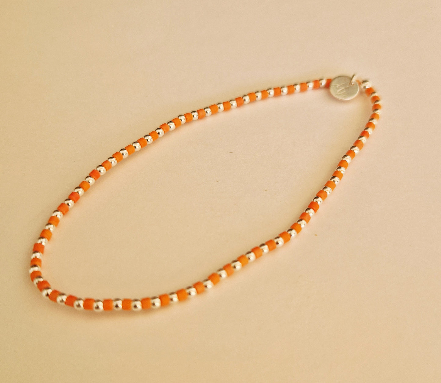 Le bracelet 1,8 argent et perles Miyuki