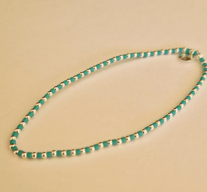 Le bracelet 1,8 argent et perles Miyuki