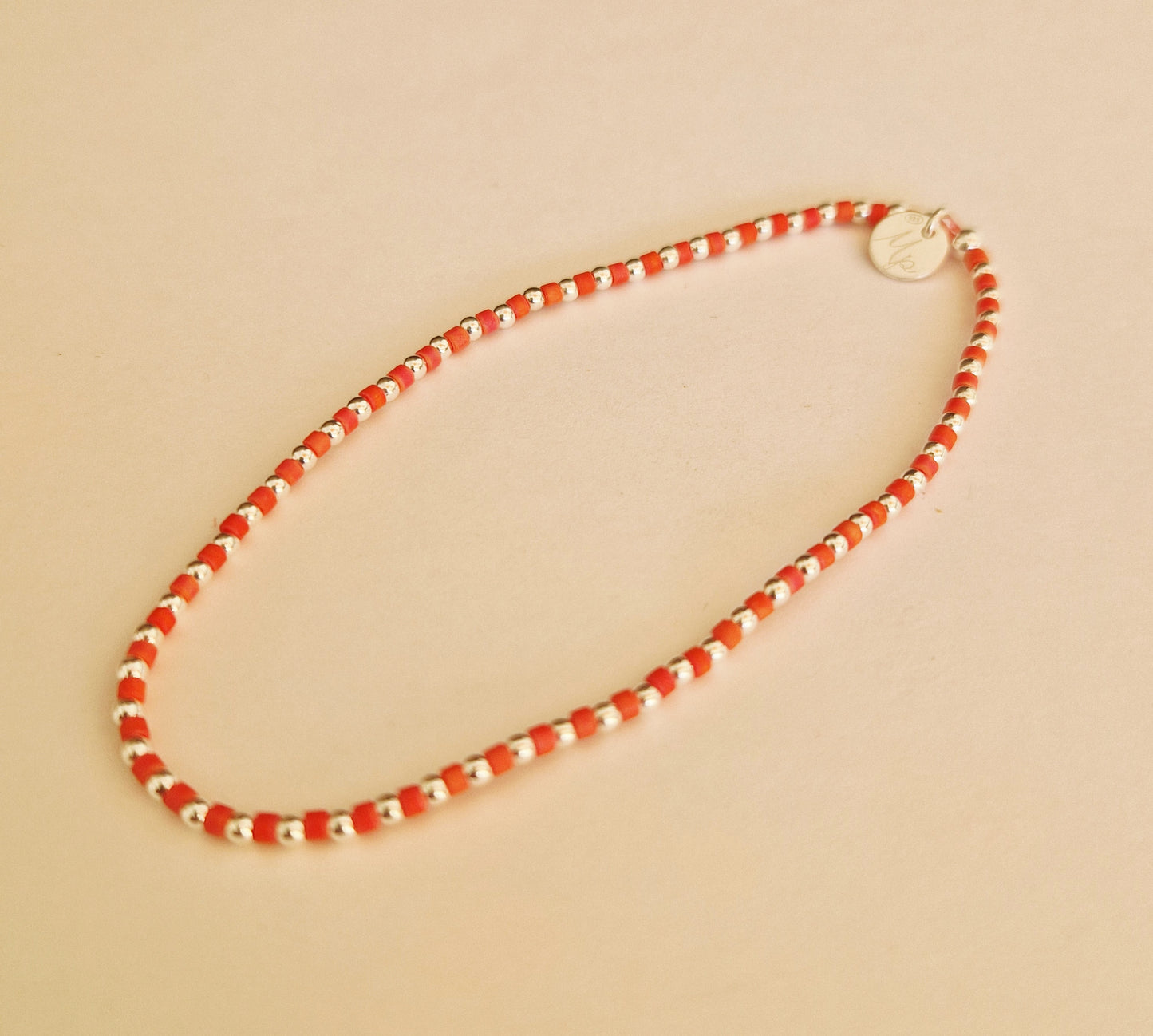 Le bracelet 1,8 argent et perles Miyuki