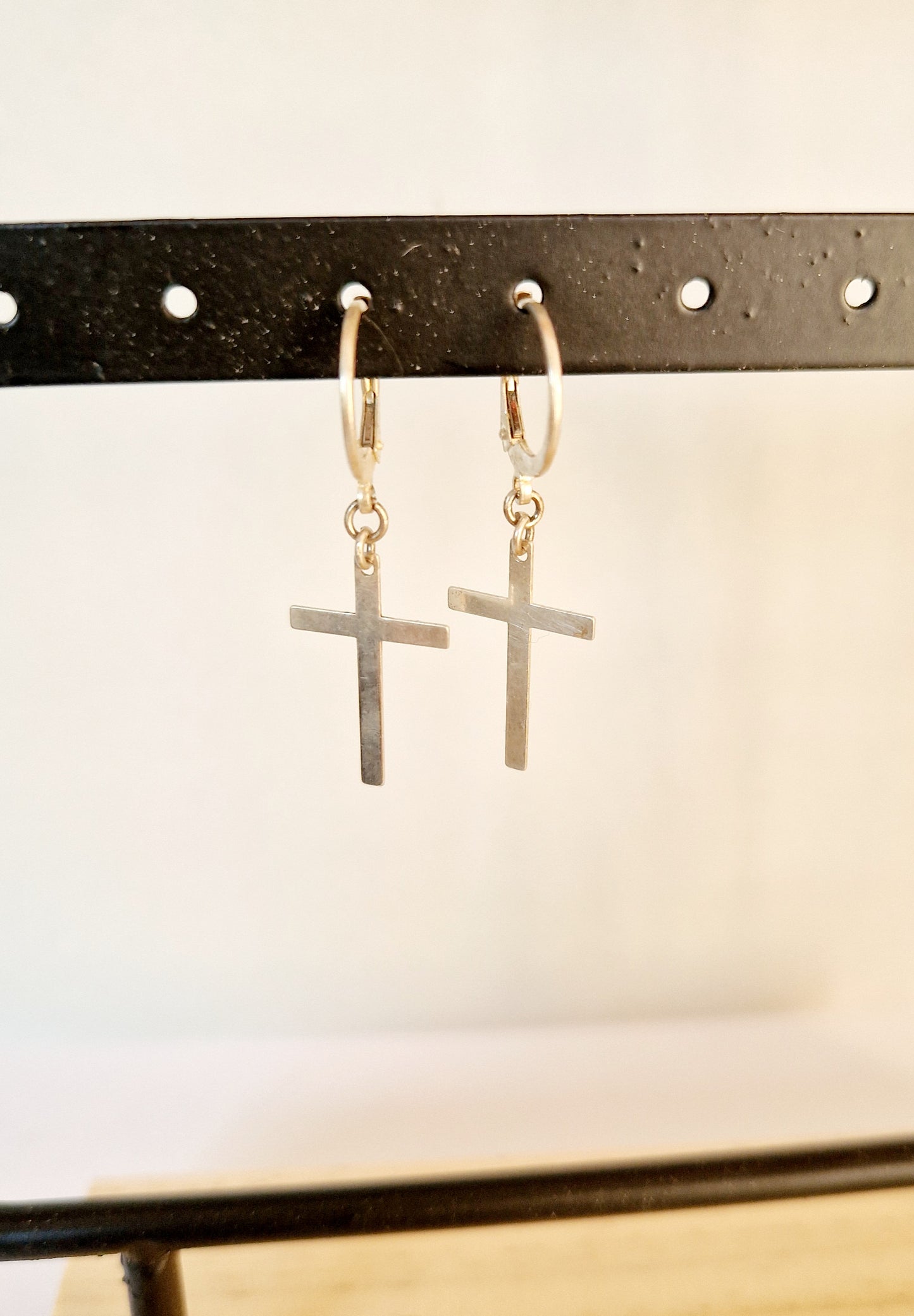 Boucles d'oreilles en argent et croix