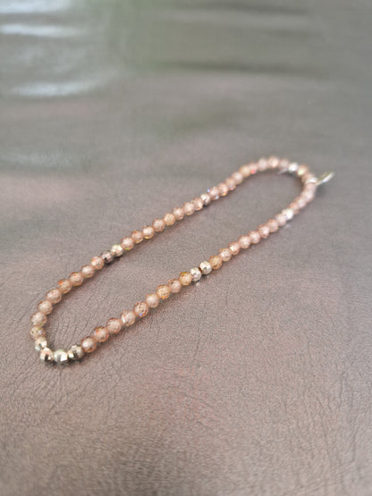 Les bracelets pierres semi précieuses et perles facetées