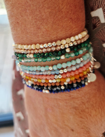 Les bracelets pierres semi précieuses et perles facetées