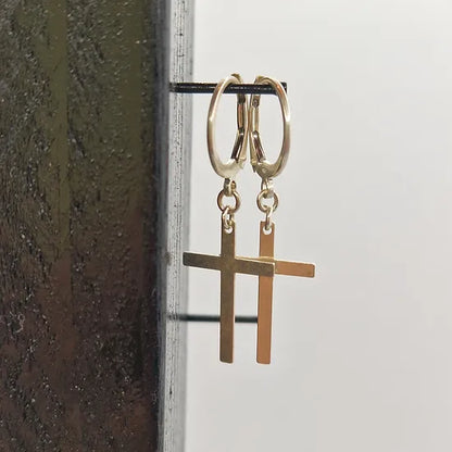 Boucles d'oreilles en argent et croix