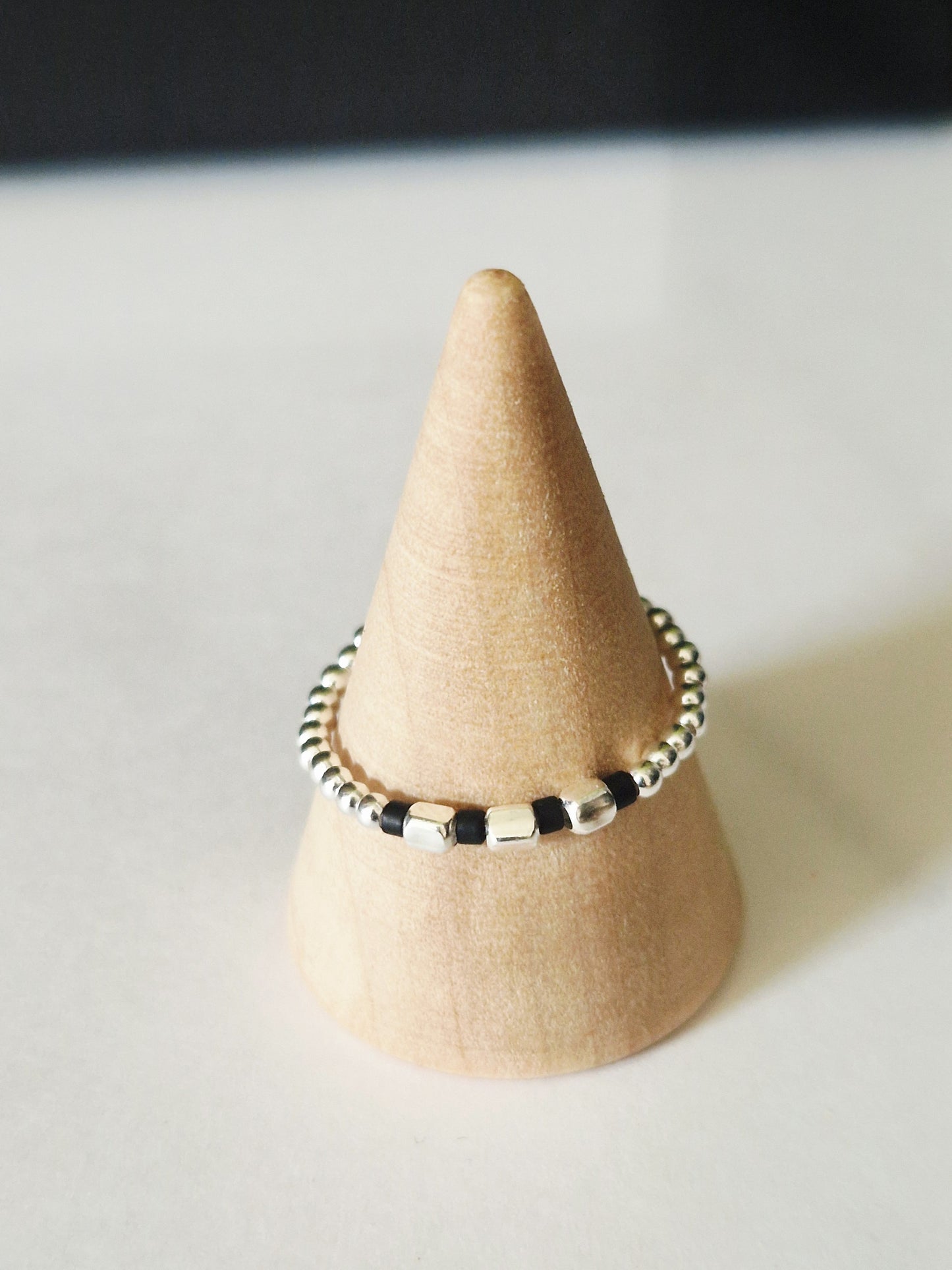 La bague cube argent