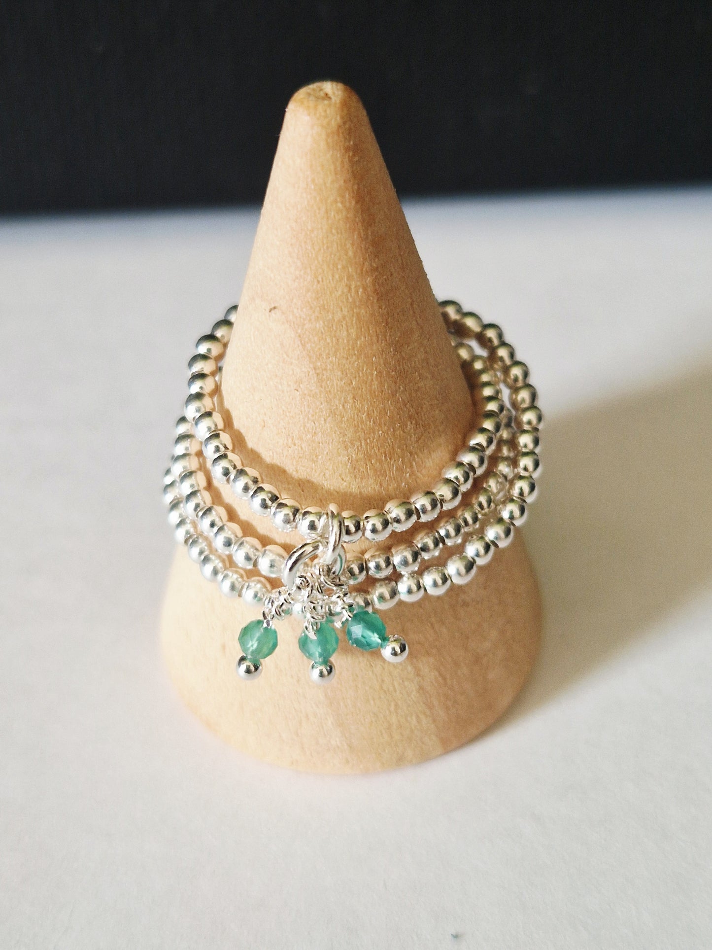 Les bagues trois tours et mia