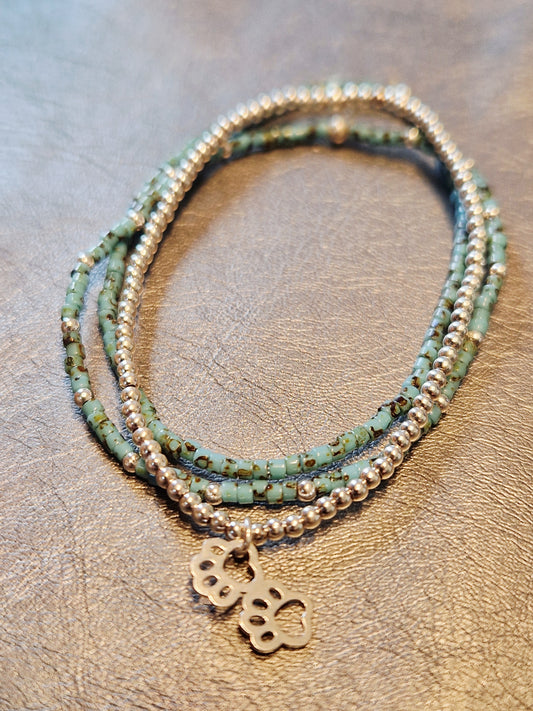 Trois bracelets argent/Miyuki