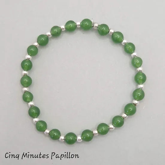 Bracelet en jade et perles argent