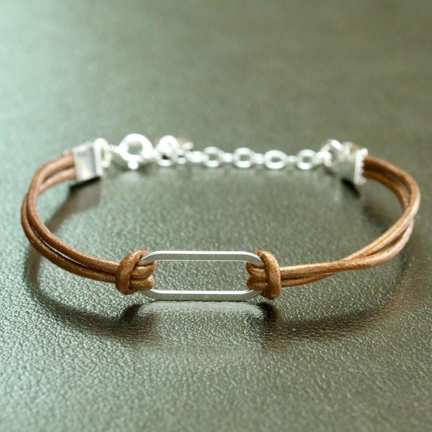 Bracelet cuir et argent
